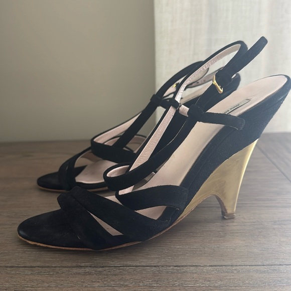 Miu Miu wedge gold heels sandals 38 - Picture 3 of 8